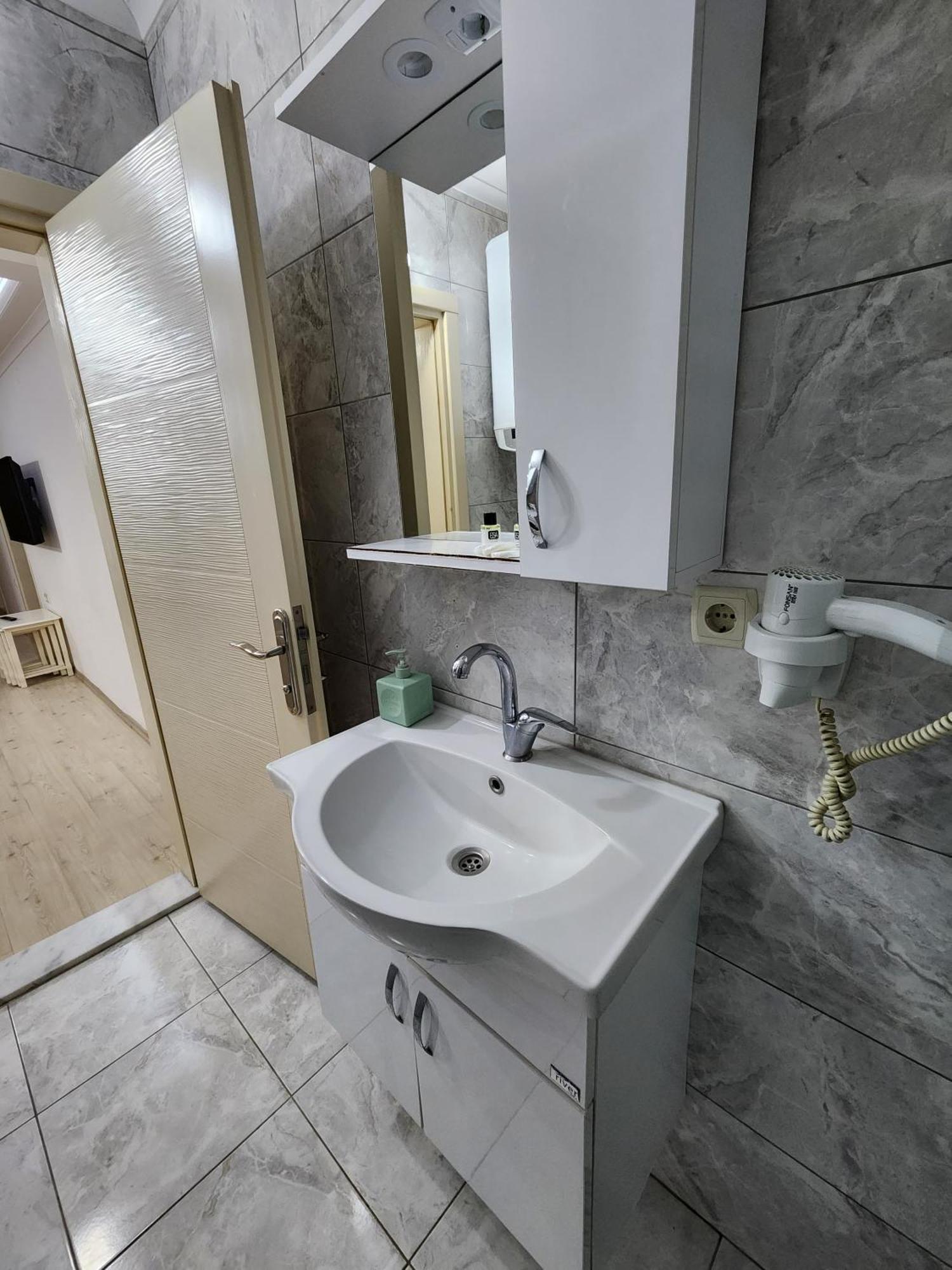 Esa Apart Hotel Trabzon Room photo